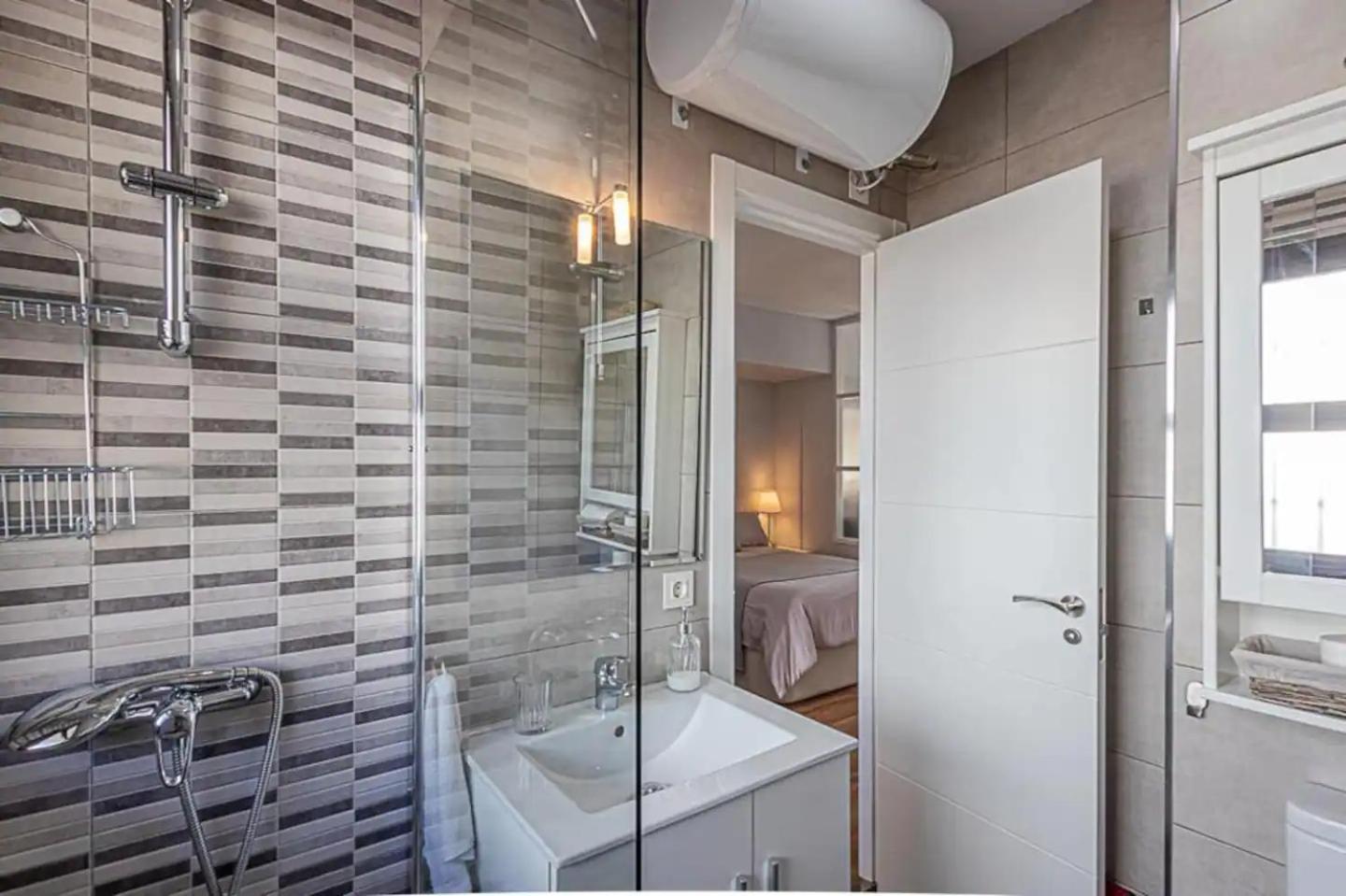 Encantador Apartamento En Primera Linea De Playa Benalmadena Luaran gambar